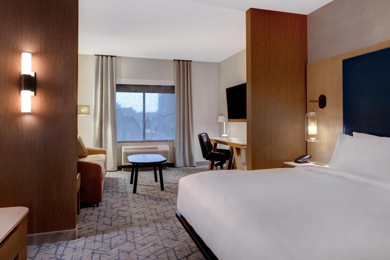 Fairfield By Marriott Inn & Suites Minneapolis Downtown Екстериор снимка