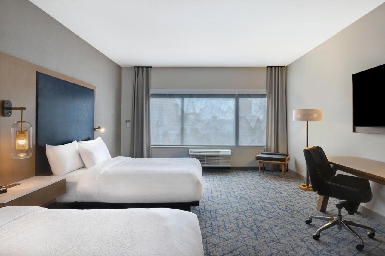 Fairfield By Marriott Inn & Suites Minneapolis Downtown Екстериор снимка